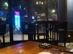 -爱啤精酿·民谣酒馆(滨江店)