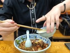 -门框胡同百年卤煮(新街口店)