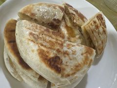 牛肉饼-新兴羊肉砂锅