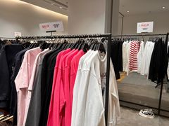 -URBAN REVIVO(上海中庚漫游城店)