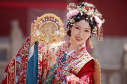 -第一夫人婚纱摄影(南京店)