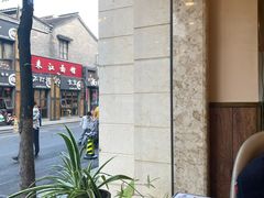 -菲乐餐厅(三十年经营·湖滨路店)