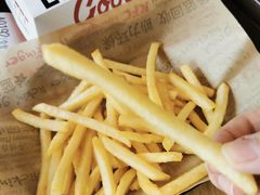 中薯-肯德基(襄阳航空路店)