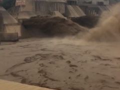 -黄河小浪底水利枢纽风景区