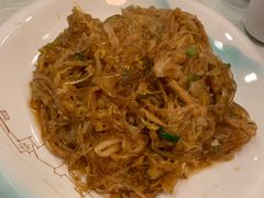 酸菜炒粉丝-黄家饺子东北特色菜馆(湖滨商业街店)