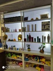 -PE SALON
