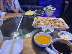 -营信刘罗锅铁锅炖(民主店)