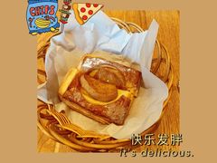 肉桂苹果可颂-麦田工坊(月湖店)