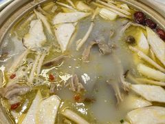 -土连锅·现熬养生汤锅(梁家巷店)
