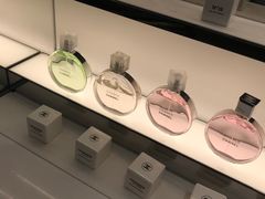 -CHANEL(恒隆广场店)