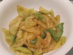 -辛香味烧鱼馆·非遗技艺·排骨红烧肉(光谷医药园店)