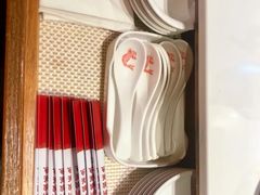 -渝是乎酸菜鱼·川渝小炒(新世界百货望京店)
