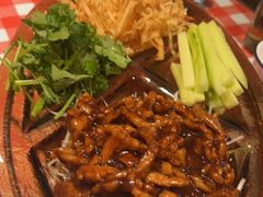 -老郑家东北春饼(龙悦居店)
