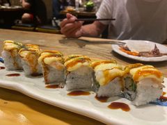 牛油果手握寿司-御牛道日式烤肉料理(杭州万象城店)