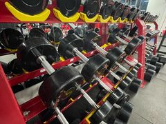 -坚果健身24小时工作室(定西路店)