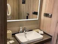 -长沙晚报大道亚朵酒店