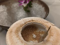 -喃喃椰·糟粕醋·椰子鸡火锅(七堡花园店)