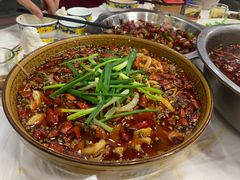 -乡土特色.冷锅鱼.牦牛肉汤锅