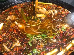 -鸿顺老铁锅美蛙鱼府(解放碑店)