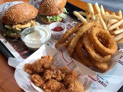 -The Habit Burger Grill 哈比特汉堡(复兴soho店)