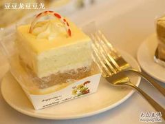 红宝石2-红宝石·鲜奶小方·海派西点房(浦三店)