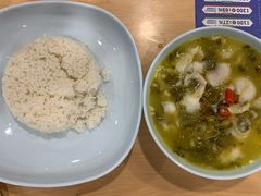 金汤酸菜鱼饭-西部马华清真兰州牛肉面·烧烤夜市(关东店)