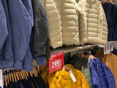 -优衣库(北京万柳华联购物中心店)