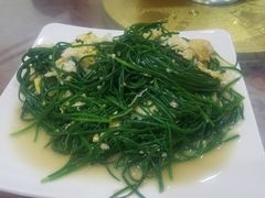 -壹阁胡羊焖饼(特色小吃街店)
