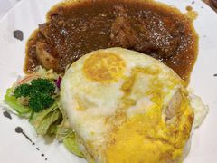 我爱吃肉双蛋黑椒带骨猪扒饭-柠檬树茶餐厅(海雅缤纷城店)