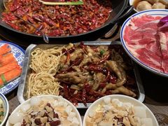 -萍姐火锅·公路夜市(武汉首店)