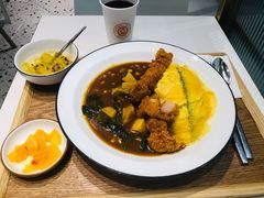 炸鸡块咖喱蛋包饭套餐-池奈·日式咖喱蛋包饭(赛高店)