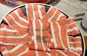 Hand-Beaten Lamb Rolls