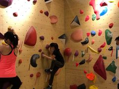 -Upper Climbing Gym 攀岩(华侨城店)