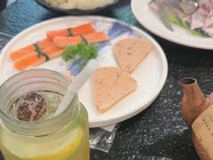 -得意咚瓜·顺德鱼生·冬瓜火锅(深圳首店)