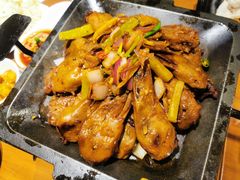 -炉小二铜锅牛蛙•川湘菜(三里屯店)