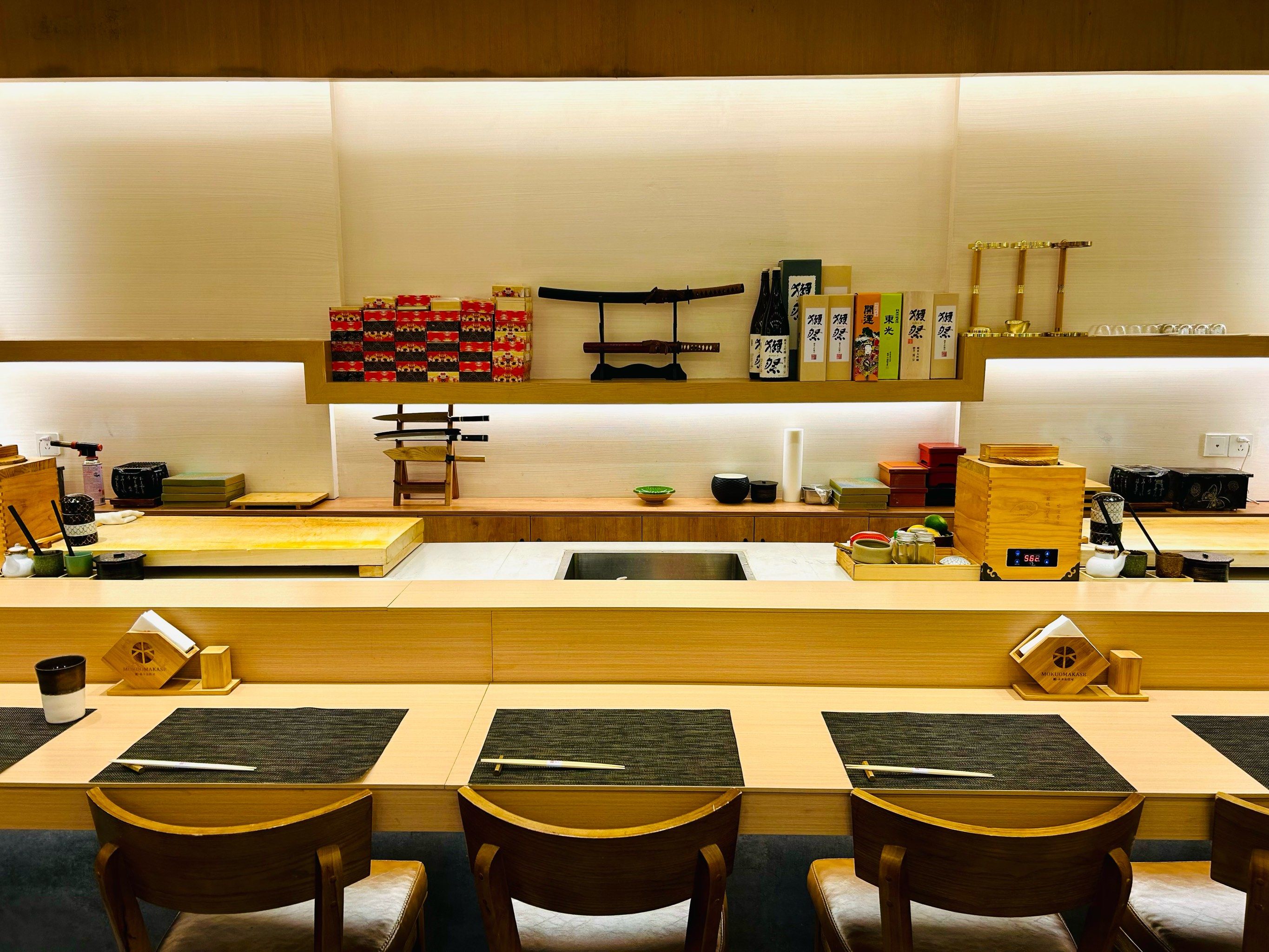 日式料理店 店里特别安静,风格简约好看