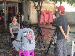 -黄记四更烤乳猪店