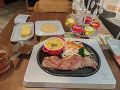 -豪客来牛排(空港华联店)