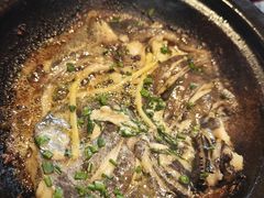 -老班长·小龙虾·鲜货烧烤大排档(金街美地店)