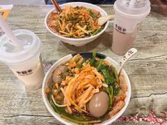 -吉庆桂林米粉·柳州螺蛳粉(港汇广场店)