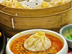 -馋三尺蟹粉小笼(人民广场店)