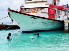 -中央格兰德岛温泉度假酒店 - 全包