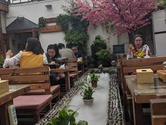 大堂-丽江庭院之爱在路上(西单店)