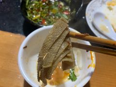 -果松木炭酸菜铜火锅·外婆参鸡汤