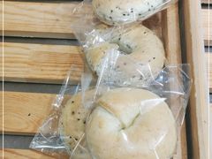 -yeast面包店