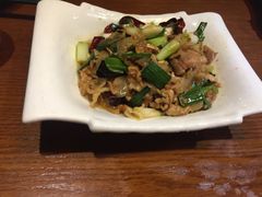 宣威小炒肉-宣威山野人家·云南菜·菌火锅(金碧店)