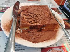 小龙凤漏奶华-小龍鳳餐室(番禺路店)