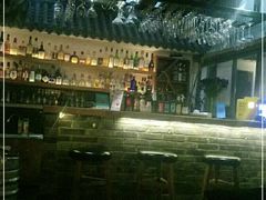 -脚下咖啡·CHILL酒馆(灵光东巷店)