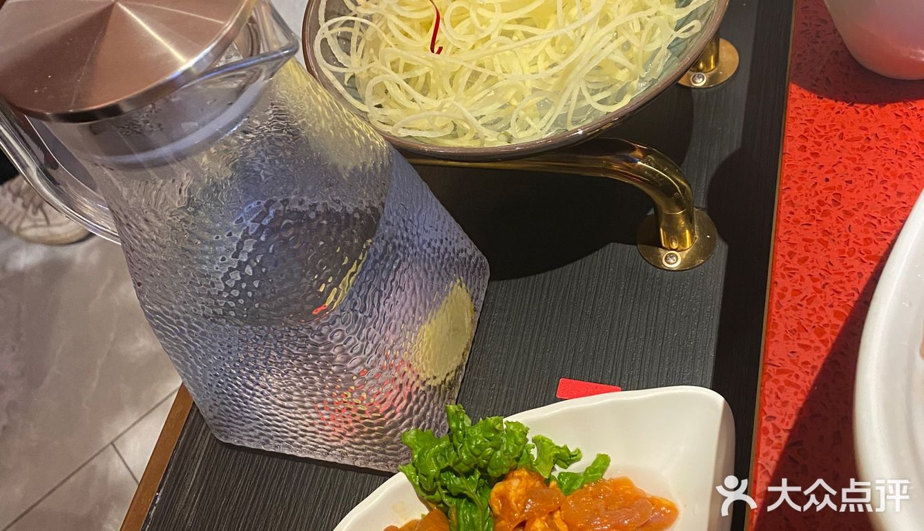 鱼油火锅[礼花]