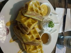 -魔方城市书房(中街益田店)
